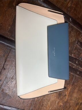 Le Tanneur Colorblock Tricolor Leather Clutch - Cream, Peach & Blue